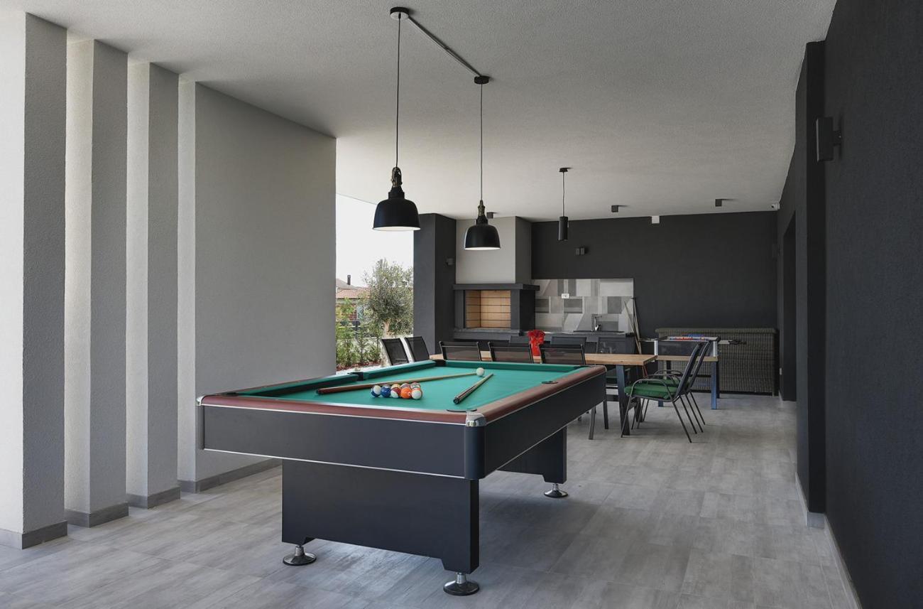 Villa Ula In Pula With Heated Pool And Sauna Экстерьер фото